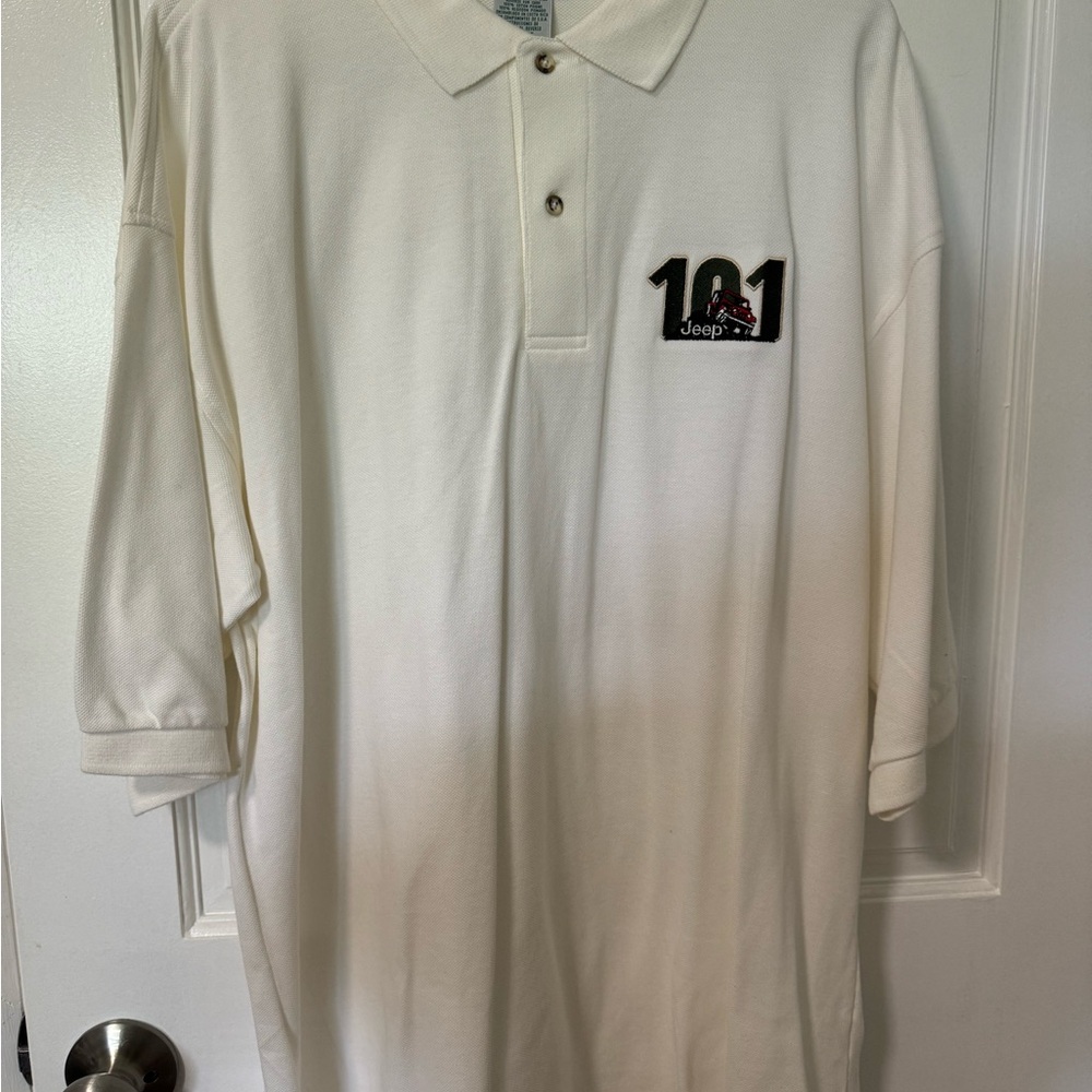 Jeep 101 Polo Shirt in Cream